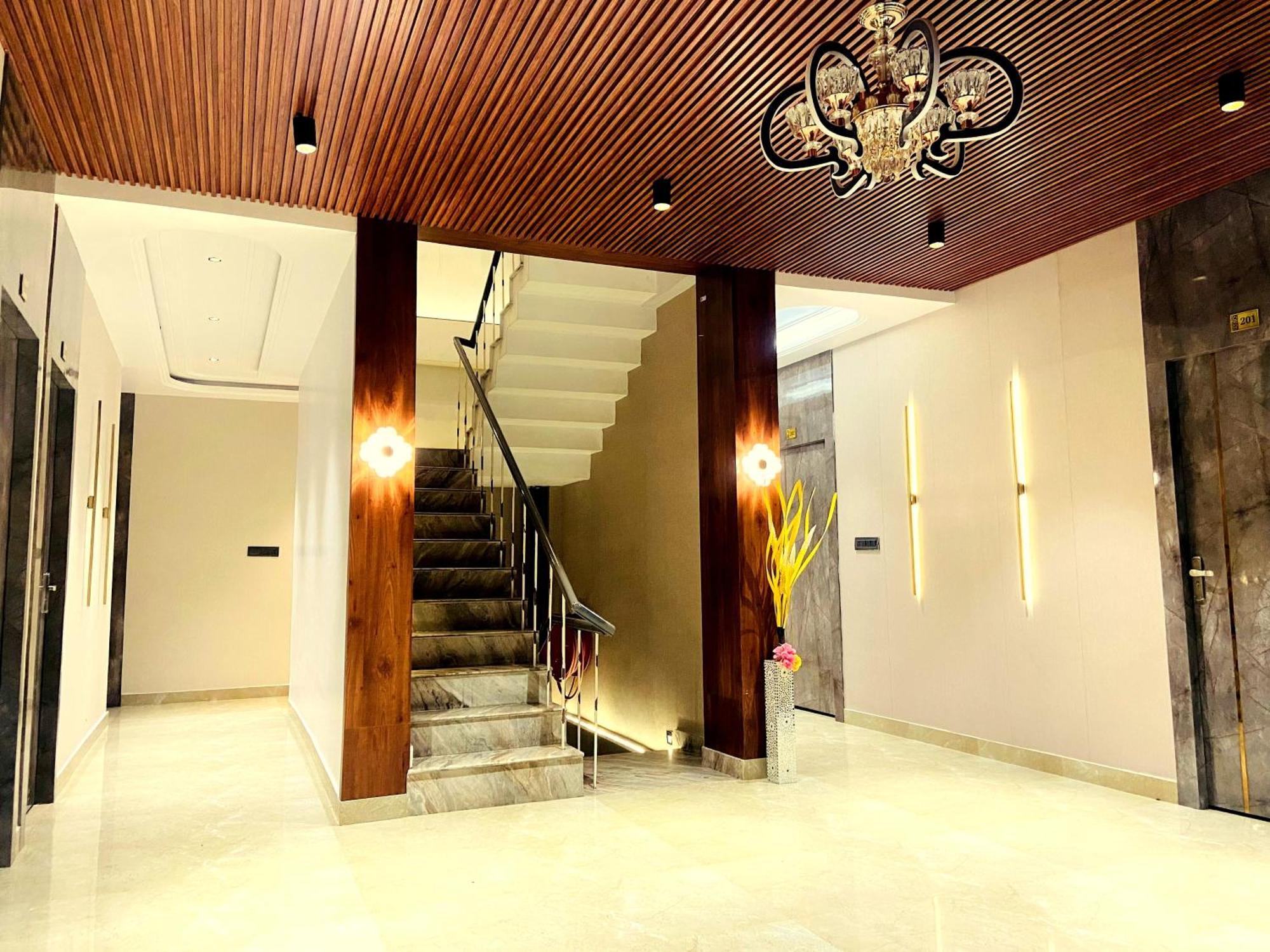 Krishna Residency - A Boutique Hotel Bareilly Exterior foto